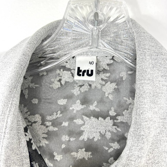 Y2K Tru women's sheer blouse size 40 see description for measurements - Picture 3 of 6
